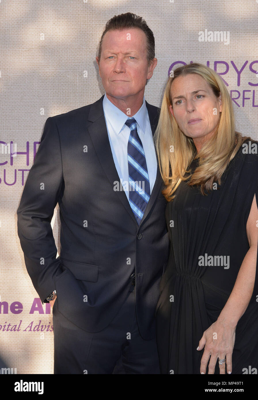 Robert Patrick, Barbara Patrick038 am 14. jährlichen Chrysalis Butterfly Ball in einem privaten Mandeville Canyon Estate in Los Angeles. Juni 6, 2015 Robert Patrick, Barbara Patrick038 - - - - - - - - - - - - - Red Carpet Event, Vertikal, USA, Filmindustrie, Prominente, Fotografie, Bestof, Kunst, Kultur und Unterhaltung, Topix Prominente Fashion/Vertikal, Besten, Event in Hollywood Leben - Kalifornien, Roter Teppich und backstage, USA, Film, Stars, Film Stars, TV Stars, Musik, Promis, Fotografie, Bestof, Kunst, Kultur und Unterhaltung, Topix, Vertikal, Familie von her Stockfoto