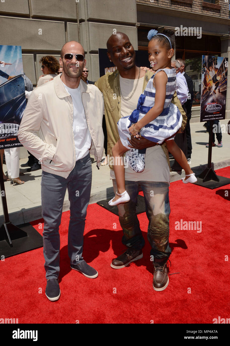 Tyrese Gibson Tochter Shayla Jason Statham Im Schnell Furious Aufgeladene Fahrt Offnung An Der Universal Studios Juni 23 2015 Tyrese Gibson Tochter Shayla Jason Statham