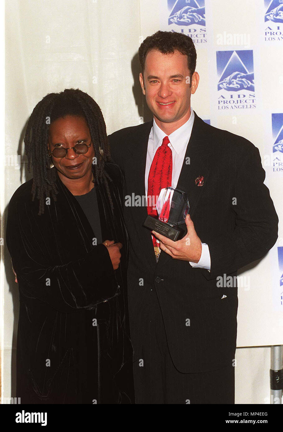 Hank Tom-y-Goldberg Whoopi Ereignis in Hollywood Leben - Kalifornien, Red Carpet Event, USA, Filmindustrie, Prominente, Fotografie, Bestof, Kunst, Kultur und Unterhaltung, Topix prominente Mode, Besten, Hollywood Leben, Event in Hollywood Leben - Kalifornien, backstage Trophäe, Auszeichnungen zeigen, Film Stars, TV Stars, Musik, Promis, Topix, Bestof, Kunst, Kultur und Unterhaltung, Fotografie, Anfrage tsuni@Gamma-USA.com, Kredit Tsuni/USA, 1993-1994 -1995-1996 -1997-1998-1999 Stockfoto