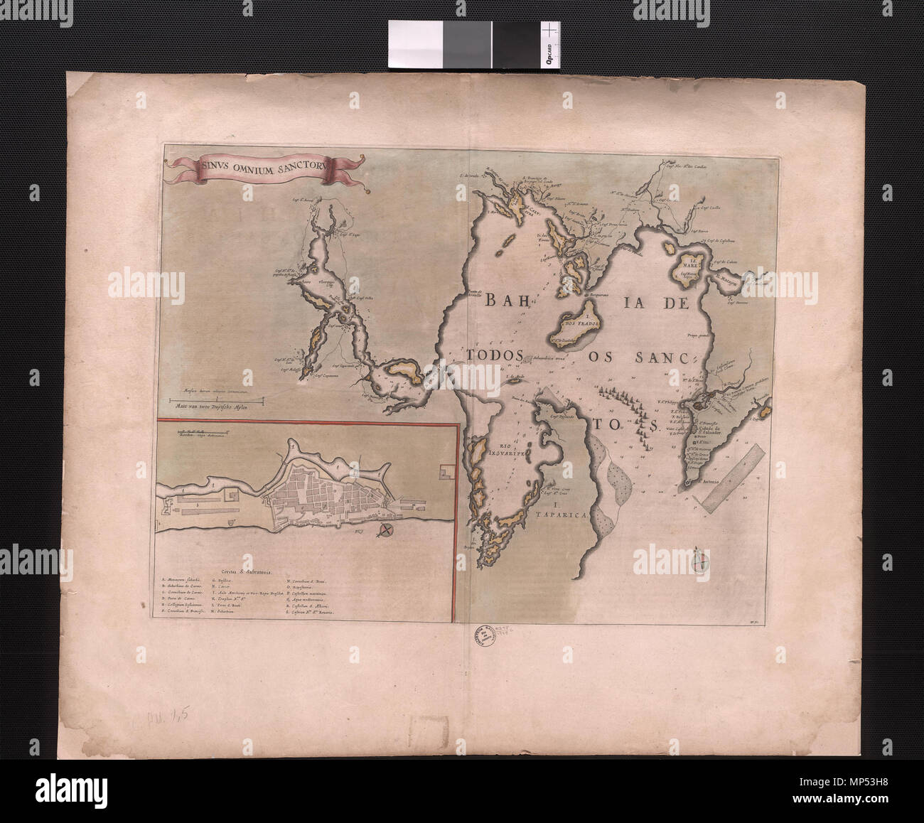 Sinus Omnium Sanctoru [m] [Cartográfico]. Englisch: Karte von Joan Blaeu zeigt die Bucht aller Heiligen vor der Küste von Brasilien. In der Bucht befindet sich in der Stadt Salvador. . Zwischen 1664 und 1665. 1123 Sinus Omnium Sanctorum, Joan Blaeu, Warenkorb 71245 original Stockfoto