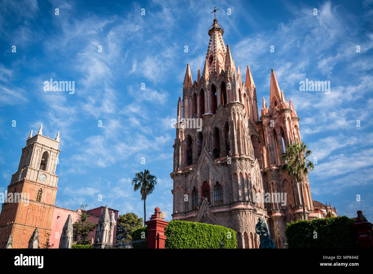 Die Pfarrkirche von San Miguel, mit dem neo-gotische Fassade einzigartig in Mexiko und das Wahrzeichen der Stadt, San Miguel de Allende, Region, Central mich Bajío Stockfoto
