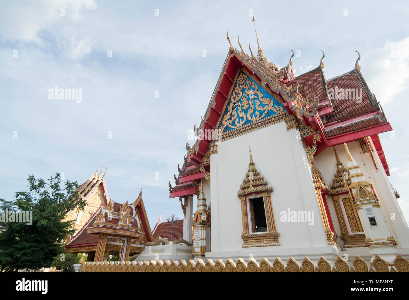 Der wat Burapharam in der Stadt Surin in Isaan im Nordosten von Thailand. Thailand, Isan, Surin, November, 2017 Stockfoto