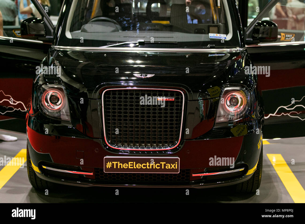 LONDON, UK, 18. MAI 2018: London Electric Vehicle Company electric Taxi am confused.com London Motor Show im Excel Convention Center. Stockfoto
