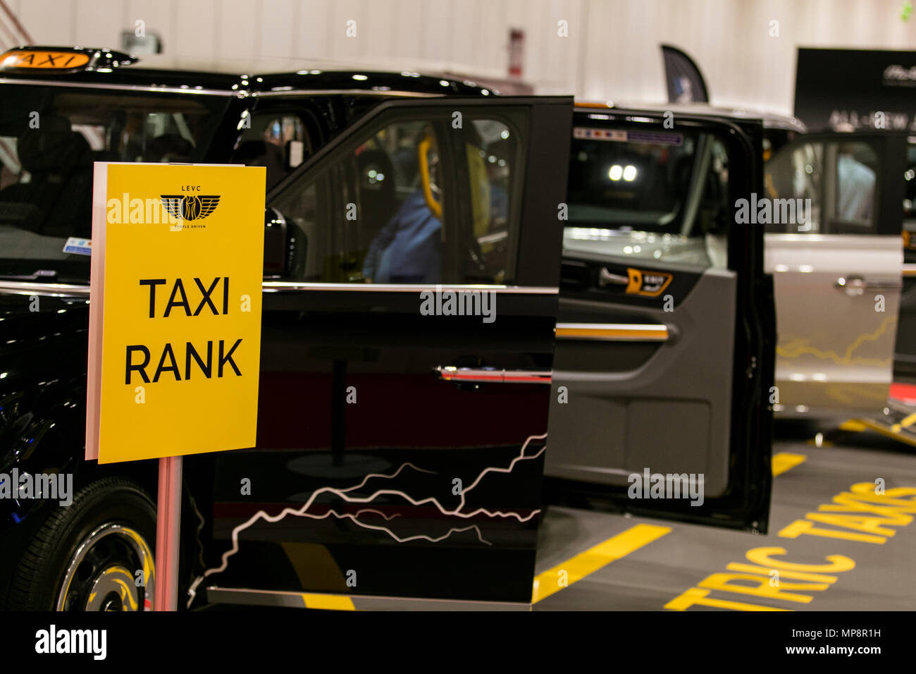 LONDON, UK, 18. MAI 2018: London Electric Vehicle Company electric Taxi am confused.com London Motor Show im Excel Convention Center. Stockfoto