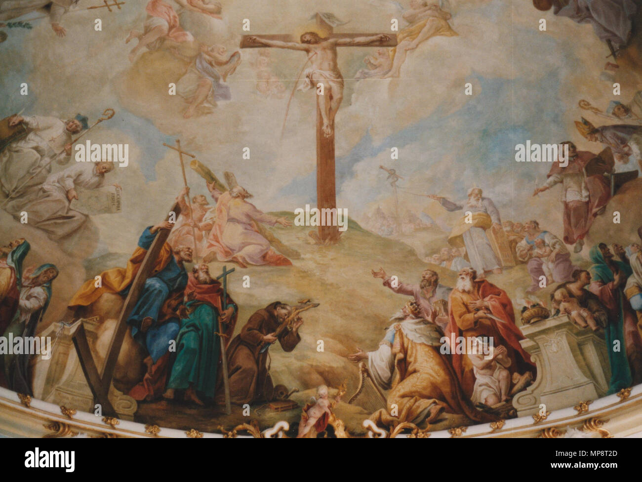 . Kloster Schussenried, Bibliothekssaal, Deckenfresko (Detail) (1761): Christus am Kreuz, links unten Petrus, Paulus, Franz von Assisi, dsub Mose, Abraham, David. 12. Juni 2003. Franz Georg Hermann (1692 - 1768) Alternative Namen Herrmann, Hörmann Beschreibung Deutsche Maler Geburtsdatum / Tod 29. Dezember 1692 25. November 1768 Ort der Geburt / Todes Kempten Kempten Authority control: Q 1446907 VIAF: 18023699 ISNI: 0000 0000 8204 1033 ULAN: 500057555 LCCN: Nr. 2008067001 GND: 119073129 WorldCat von Hermetiker 770 Kloster Schussenried 39 fotografiert. Stockfoto