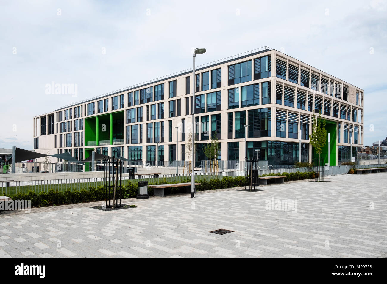 Ansicht der neuen Boroughmuir High School kürzlich eröffnete in Edinburgh, Schottland, UK, Vereinigtes Königreich Stockfoto