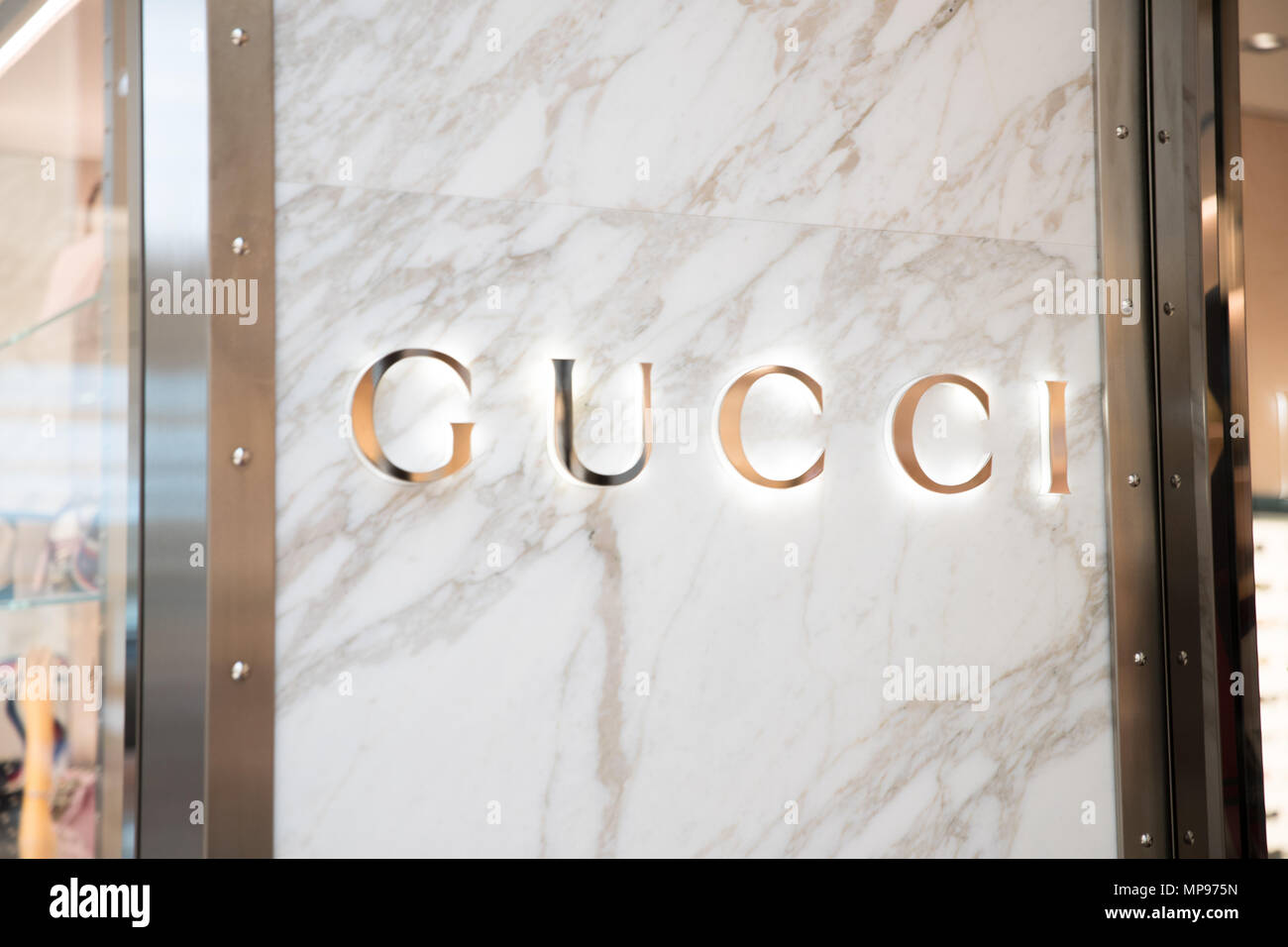 Philadelphia, Pennsylvania, 19. Mai 2018: Gucci store. Gucci, eine italienische Mode und Lederwaren der Marke, wurde von Guccio Gucci in Florenz gegründet im 19. Stockfoto