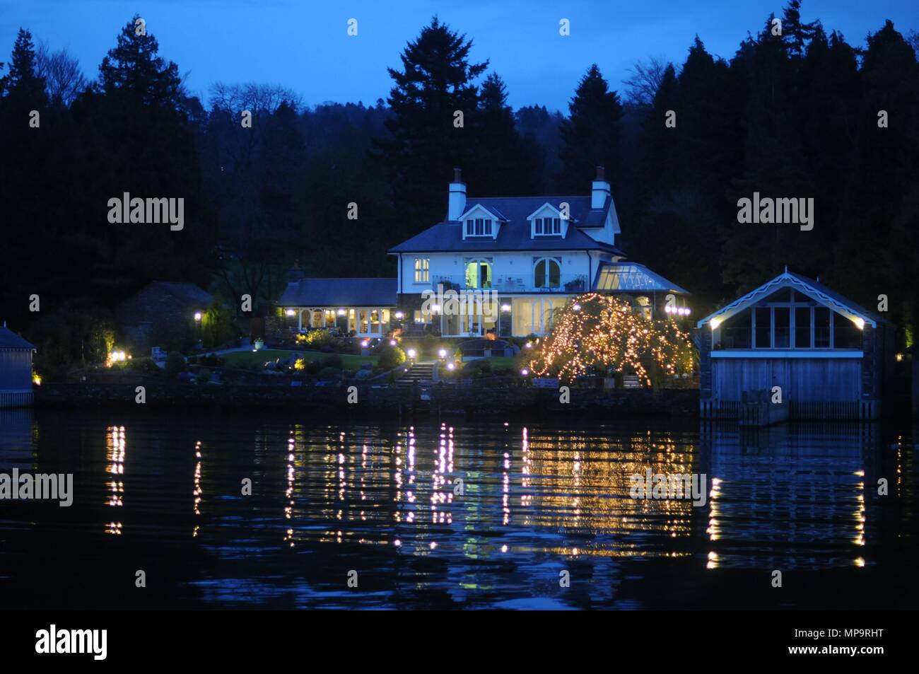 Schönes Haus am Lake Windermere Stockfoto