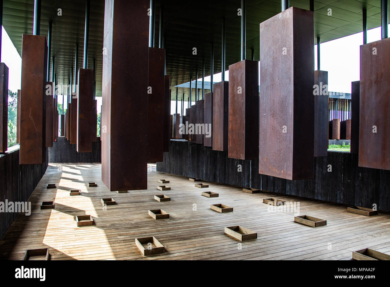 Der Nationalen Gedenkstätte für Frieden und Gerechtigkeit oder nationalen Lynchmord Memorial, Montgomery, Alabama, USA Stockfoto