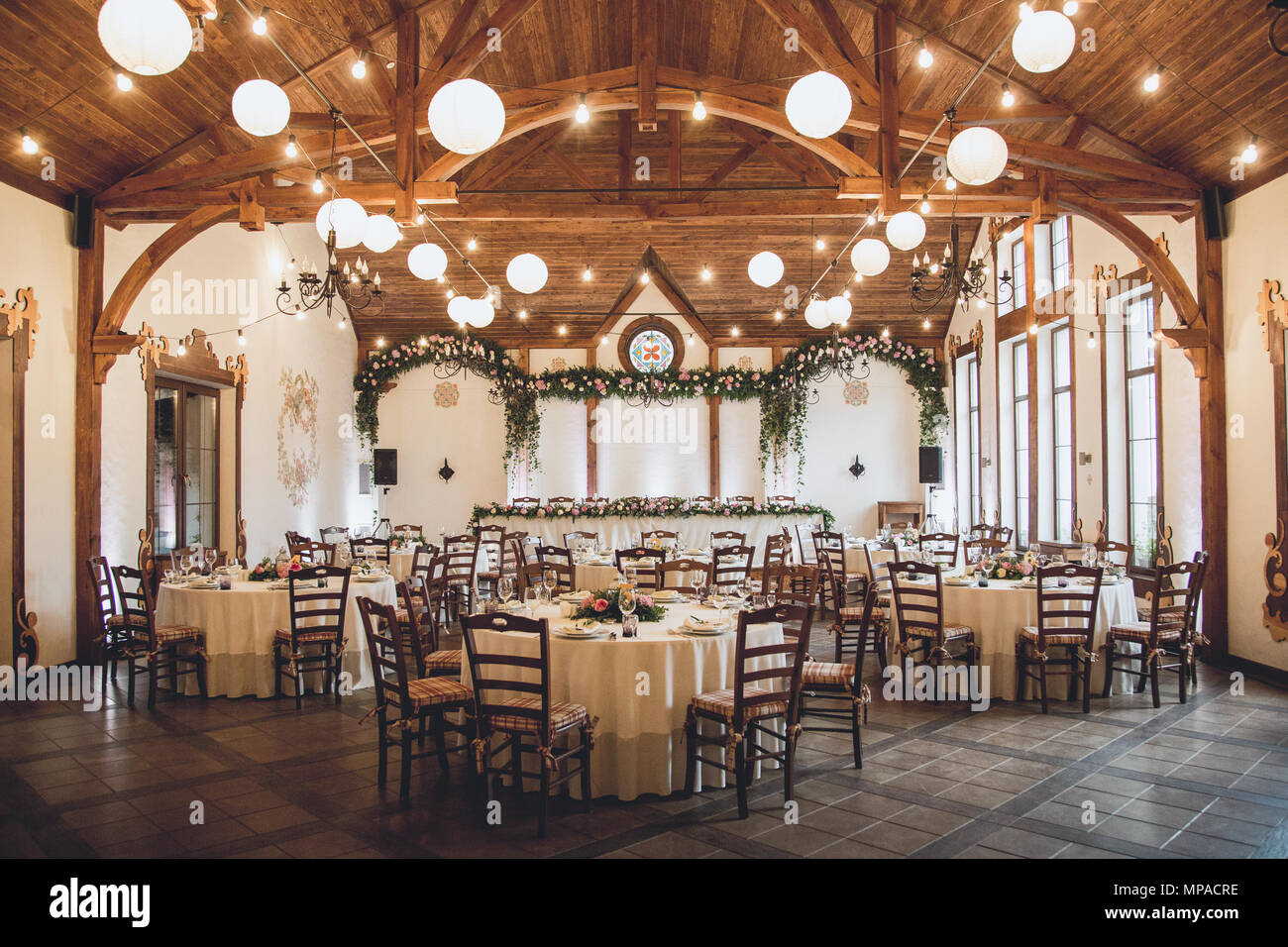 Wedding Table für die Gäste vor der Zeremonie Stockfoto