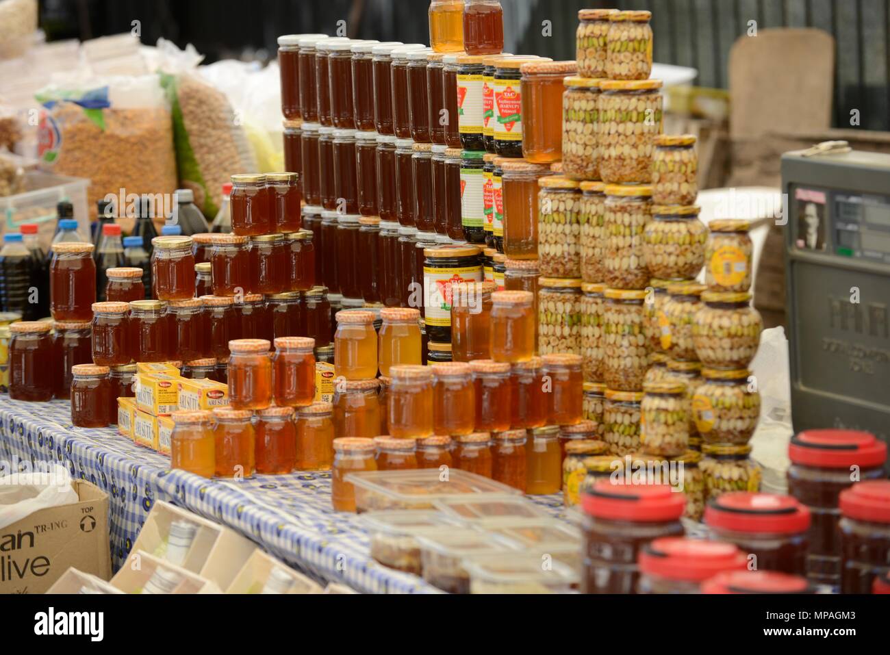 Einkaufen in Fethiye Türkei Stockfoto