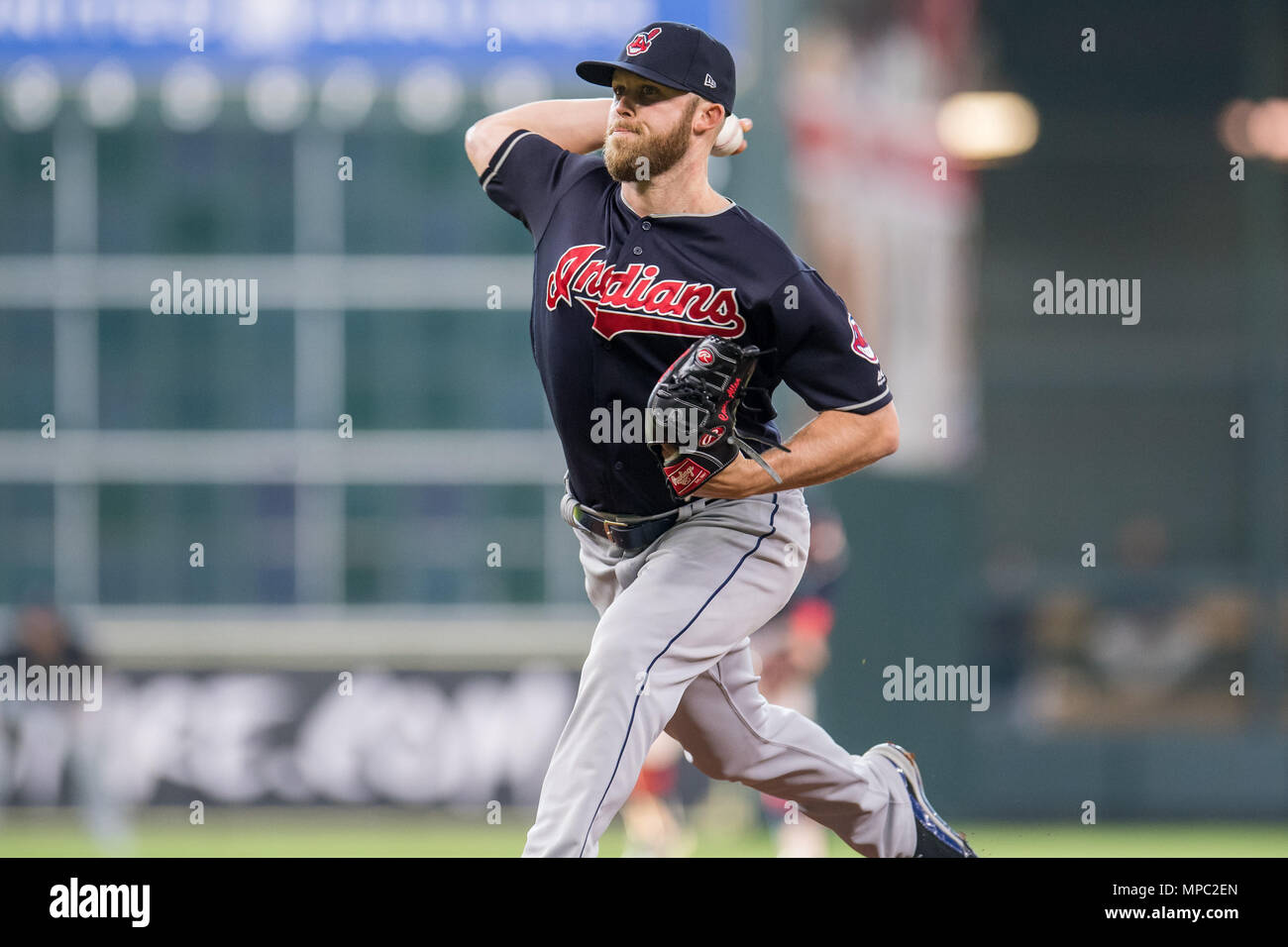 Houston, TX, USA. 19 Mai, 2018. Cleveland Indians Entlastung Krug Cody Allen (37) Während ein Major League Baseball Spiel zwischen den Houston Astros und die Cleveland Indians im Minute Maid Park in Houston, TX. Cleveland das Spiel 5 zu 4 gewonnen. Trask Smith/CSM/Alamy leben Nachrichten Stockfoto