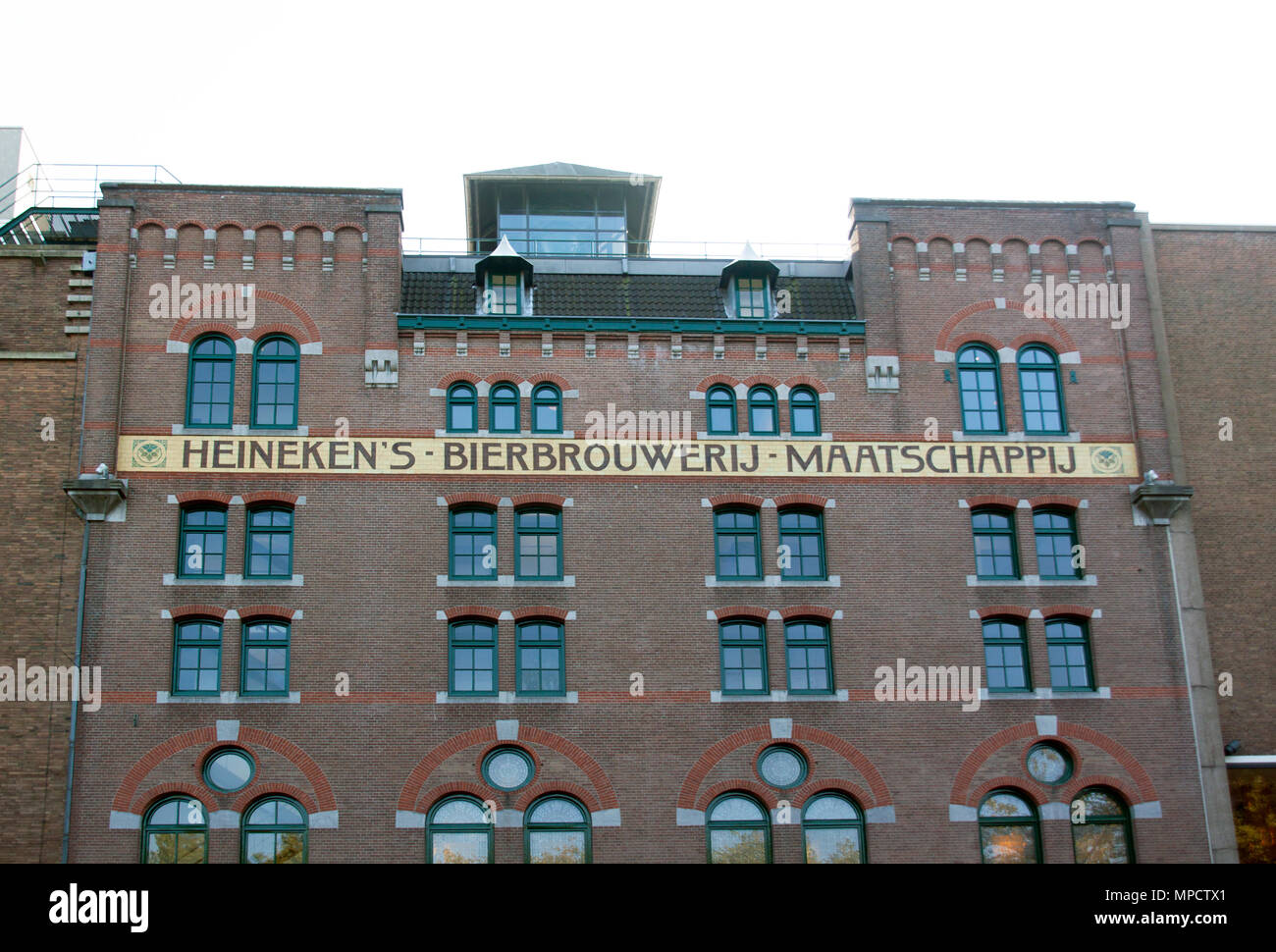 Amsterdam, Niederlande, 10. Oktober 2015: Heiniken Brauerei in Amsterdam Stockfoto