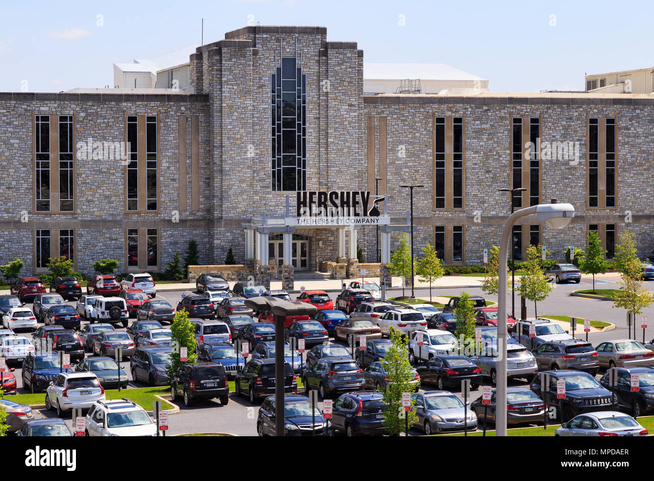 Hershey, Pa, Usa - 21. Mai 2018: Die Hershey Schokoladenfabrik Ist In Der  Innenstadt Von Hershey Entfernt Stockfotografie - Alamy