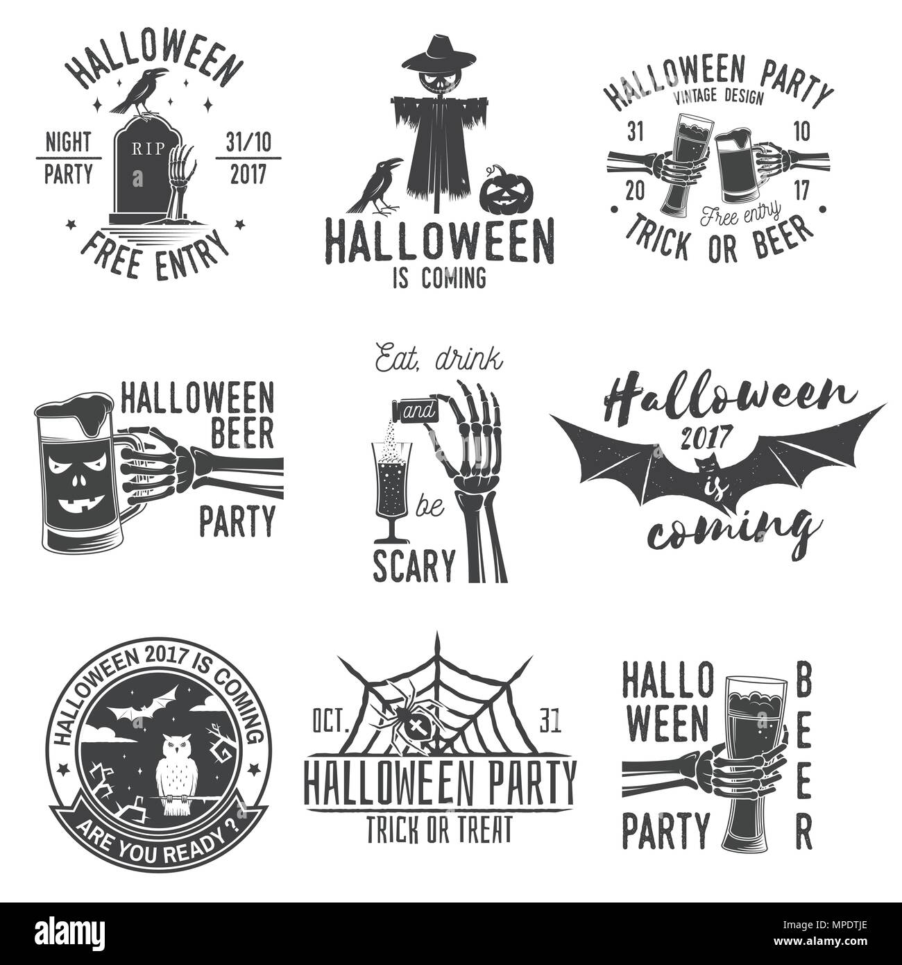 Essen, Trinken und beängstigend sein. Satz von Halloween retro Abzeichen. Overlay oder Etiketten für Hemd oder Logo, Print, Siegel, Stempel. Skelett hand mit Zaubertrank und Glas Stock Vektor