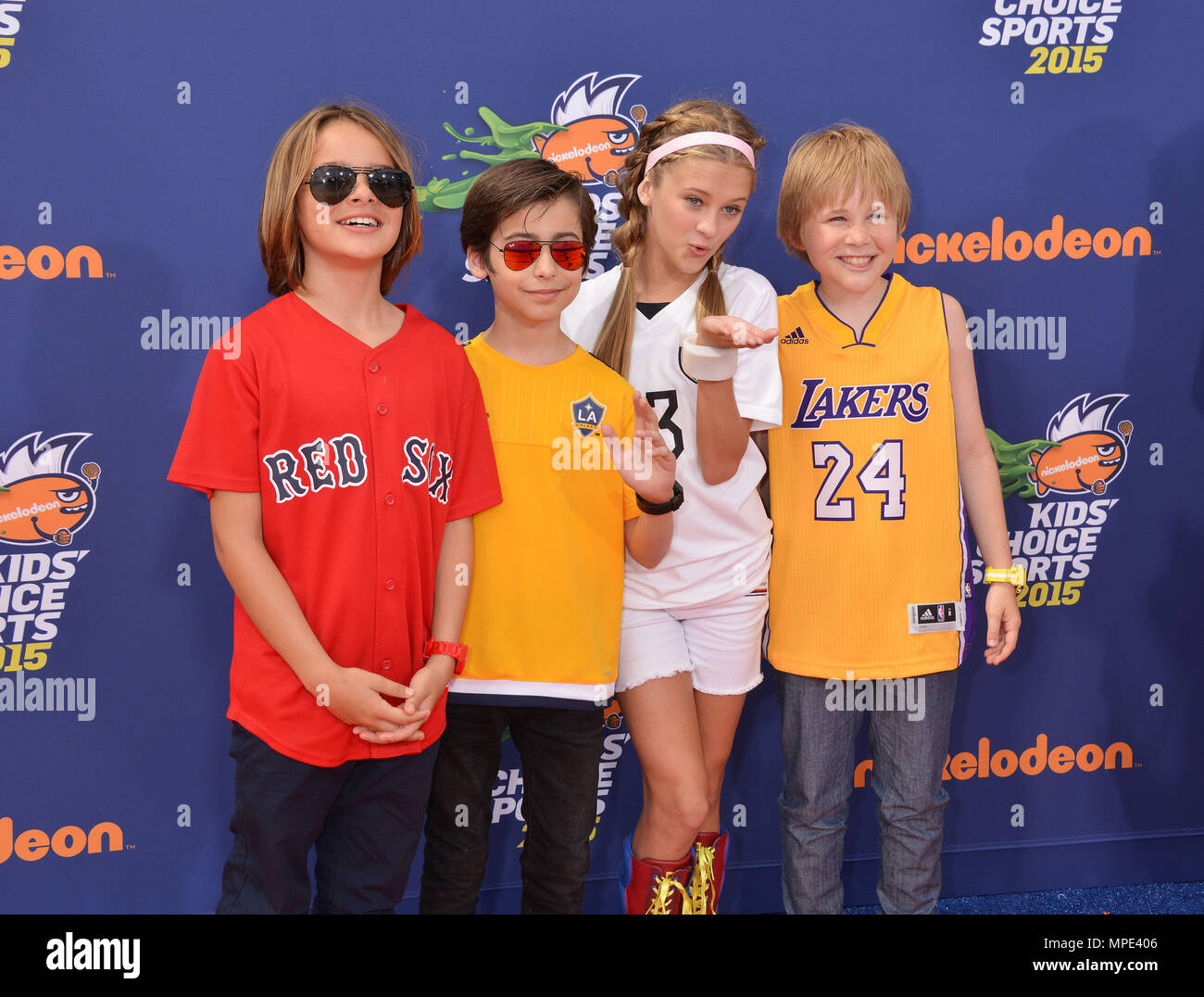 Nicky, Ricky, Dicky, Dawn am 2015 von Nickelodeon Kid Wahl Sports Awards an  der UCLA Paley Center in Los Angeles. 16. Juli 2015. Nicky, Ricky, Dicky,  Dämmerung in Hollywood, Kalifornien, Red Carpet
