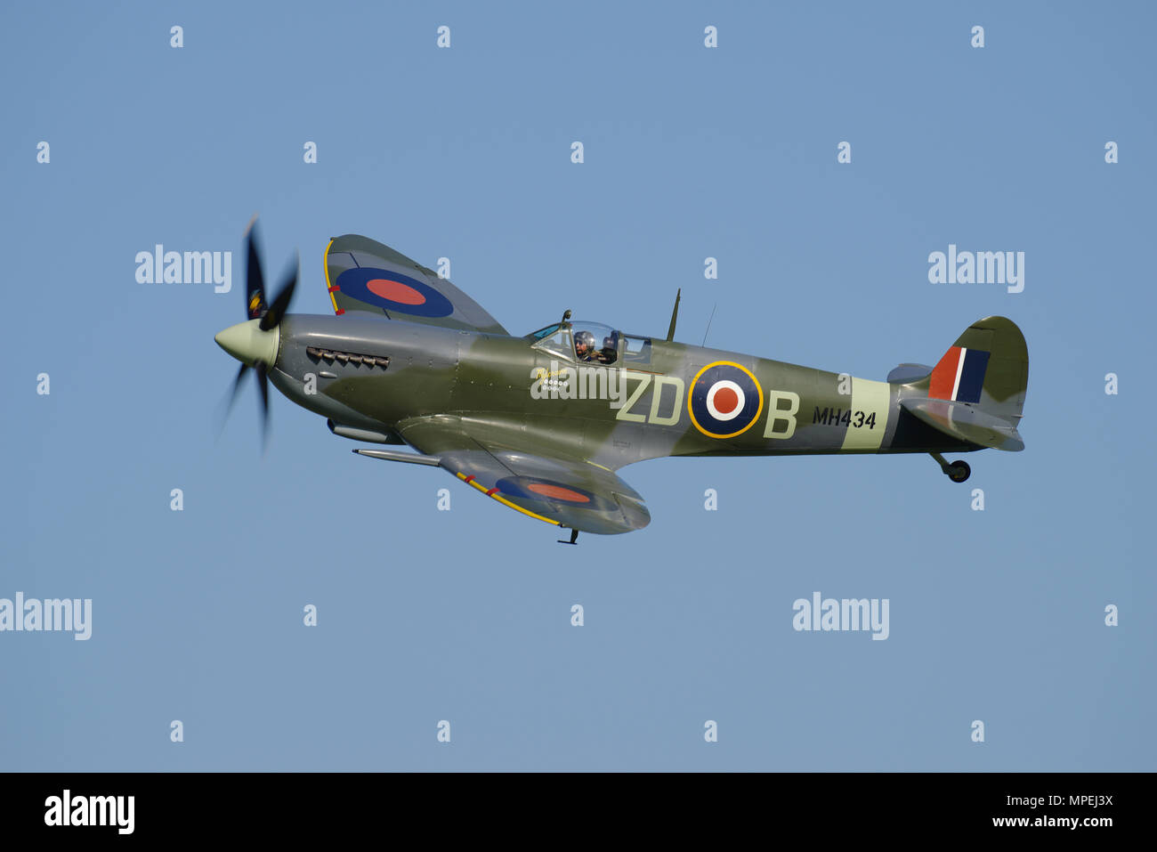 Supermarine Spitfire IX MH434, bei Old Warden Stockfoto