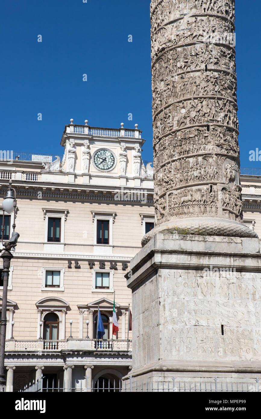 Tajan Spalte in eckigen, edifice Website von "Il Tempo" Zeitung. Rom Italien Stockfoto