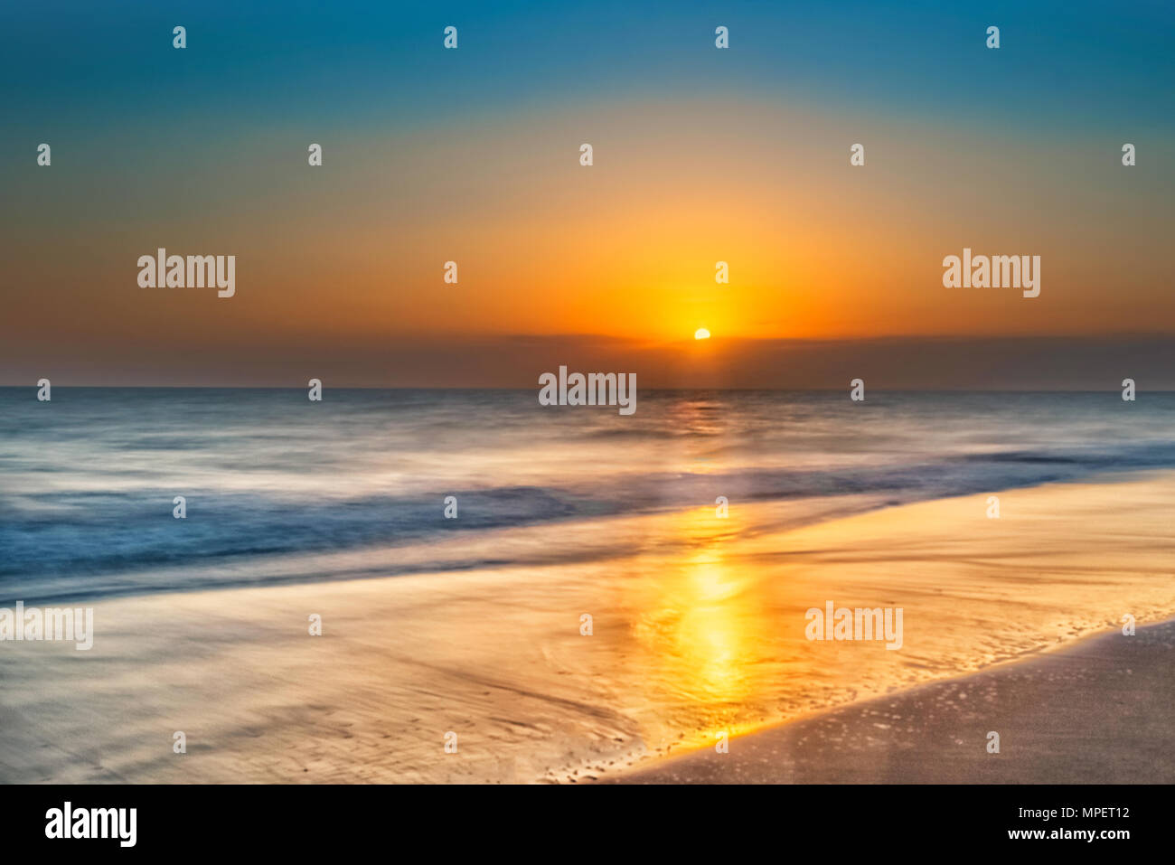 Rompio Injection Malerische Sonnenaufgang über dem Meer am Strand auf der Halbinsel ...