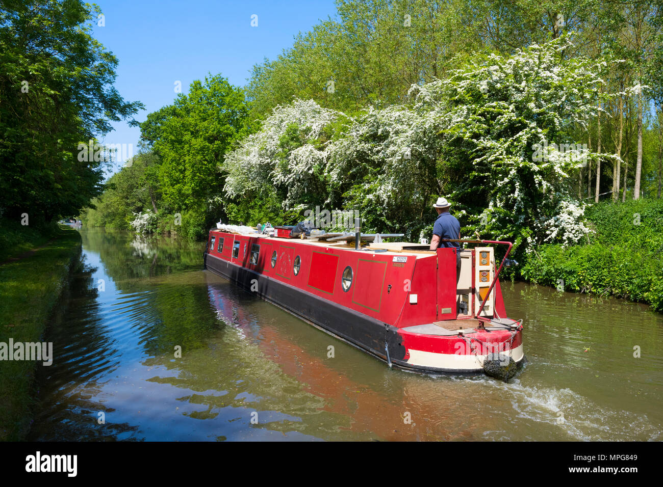 Cheswardine, UK. 23. Mai 2018. Weißdorn Blüten am Shropshire Union Canal in der Nähe von Goldstone Wharf, Cheswardine, Shropshire, Großbritannien. © John Hayward/Alamy leben Nachrichten Stockfoto