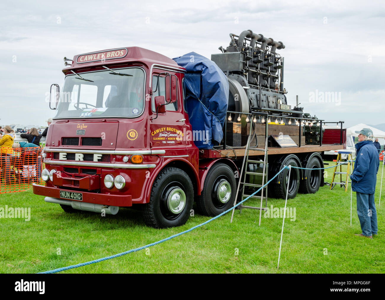 Anglesey, UK: Feb 20, 2018: Cawley Brüder ERF und Ruston Motor am Anglesey Oldtimer Rallye Stockfoto