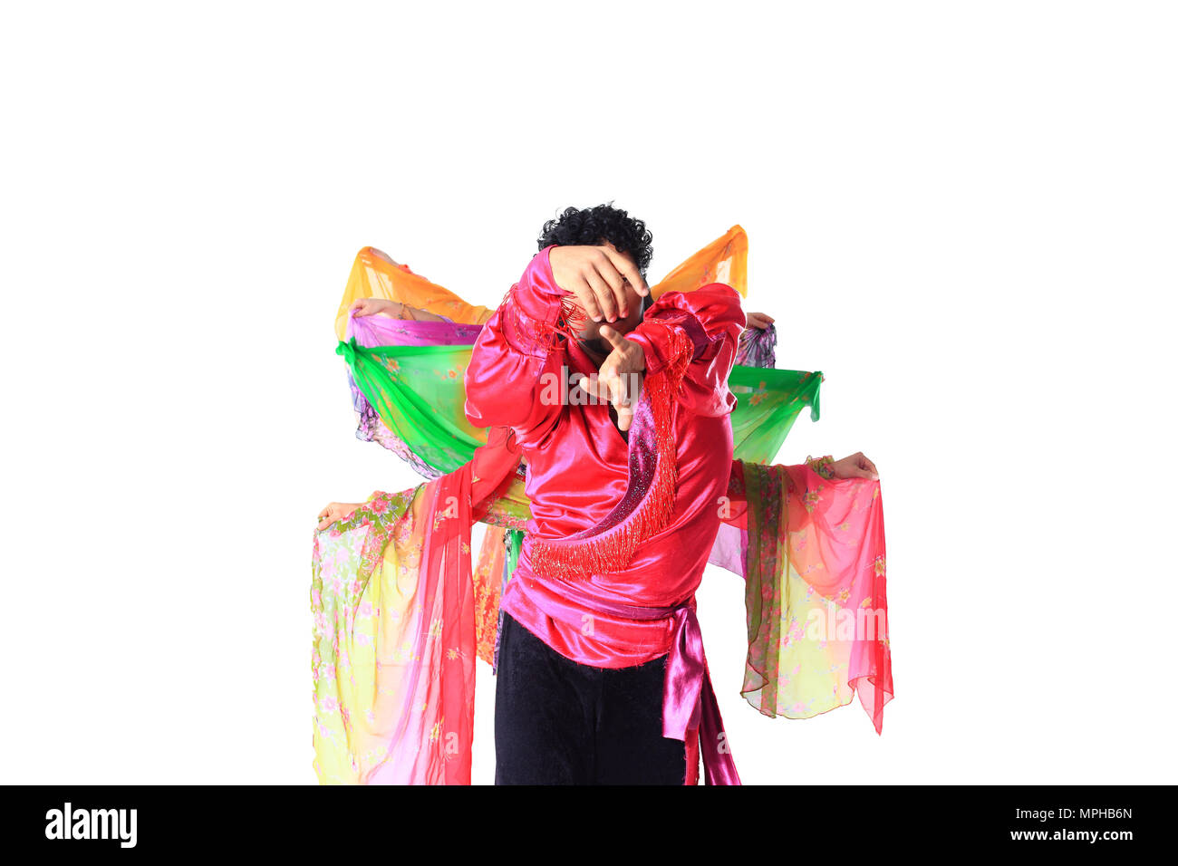 Professionelle Tanzgruppe der Zigeuner, die in traditioneller Kleidung führt Volkstanz Stockfoto