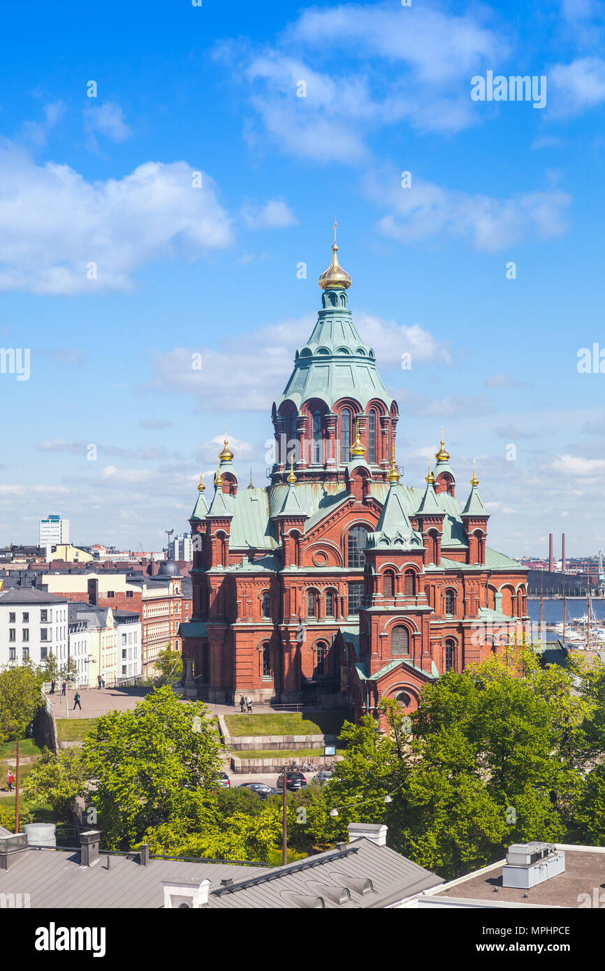 Uspenski Kathedrale im Sommer Tag. Östlich-orthodoxen Kathedrale in Helsinki, Finnland, gewidmet der Entschlafung der Gottesgebärerin, wurde 1862-1868 gebaut Stockfoto