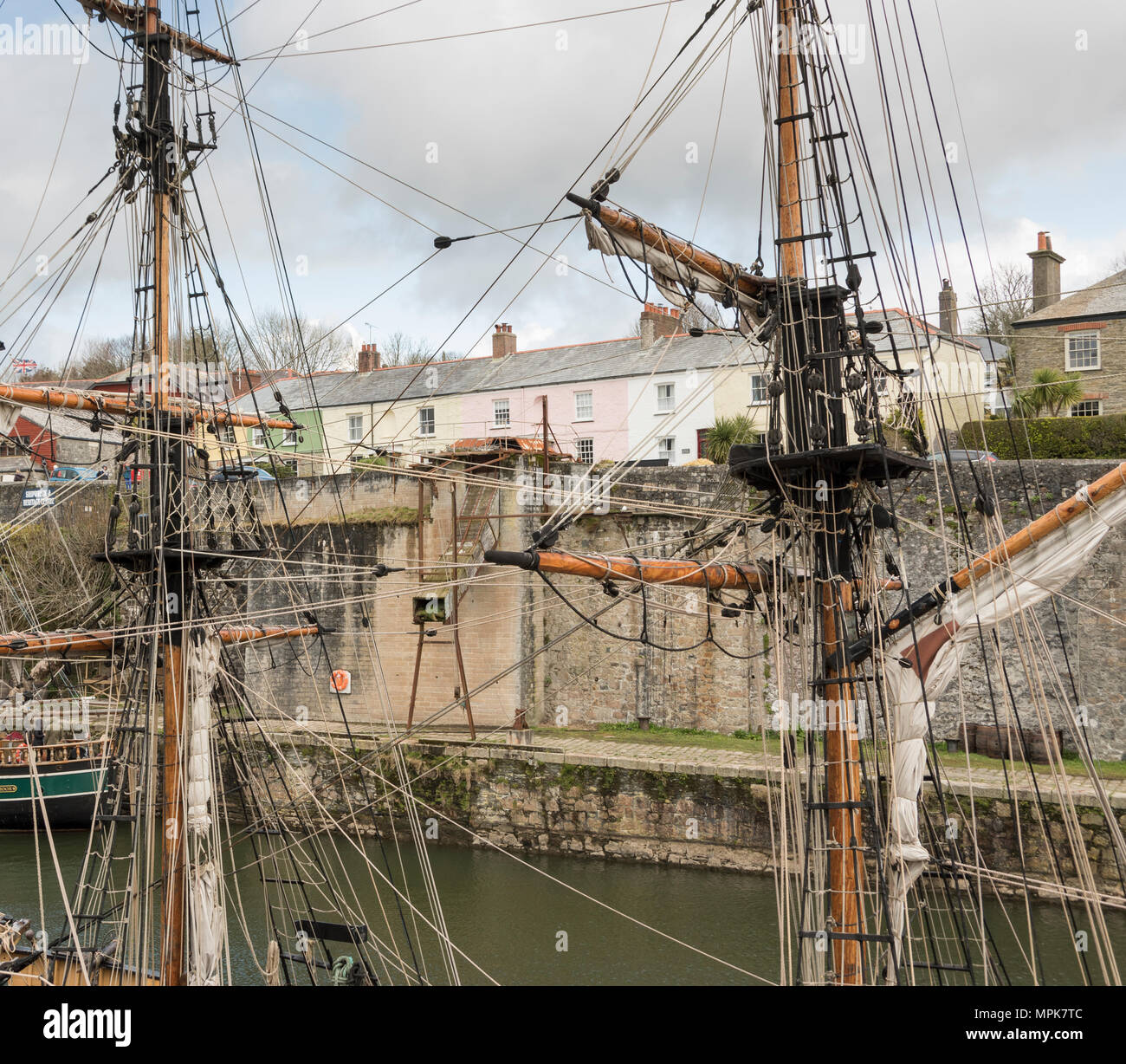 Der historische Hafen von Charlestown in Cornwall. Stockfoto