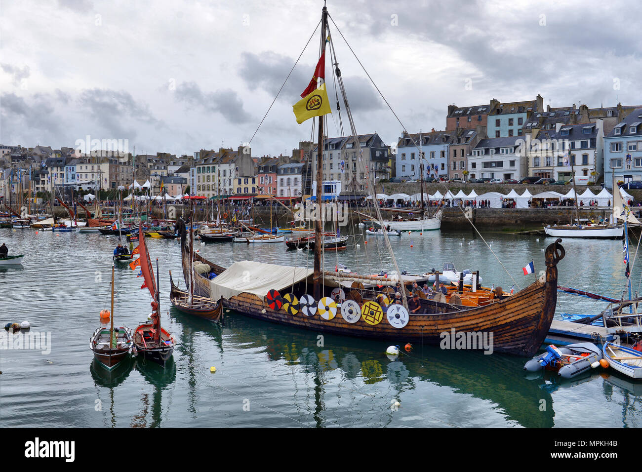 Frankreich. DOUARNENEZ - Juli 20, 2012: Festival der Segeln in den Hafen von Brest: Frankreich. DOUARNENEZ - Juli 20, 2012 Stockfoto