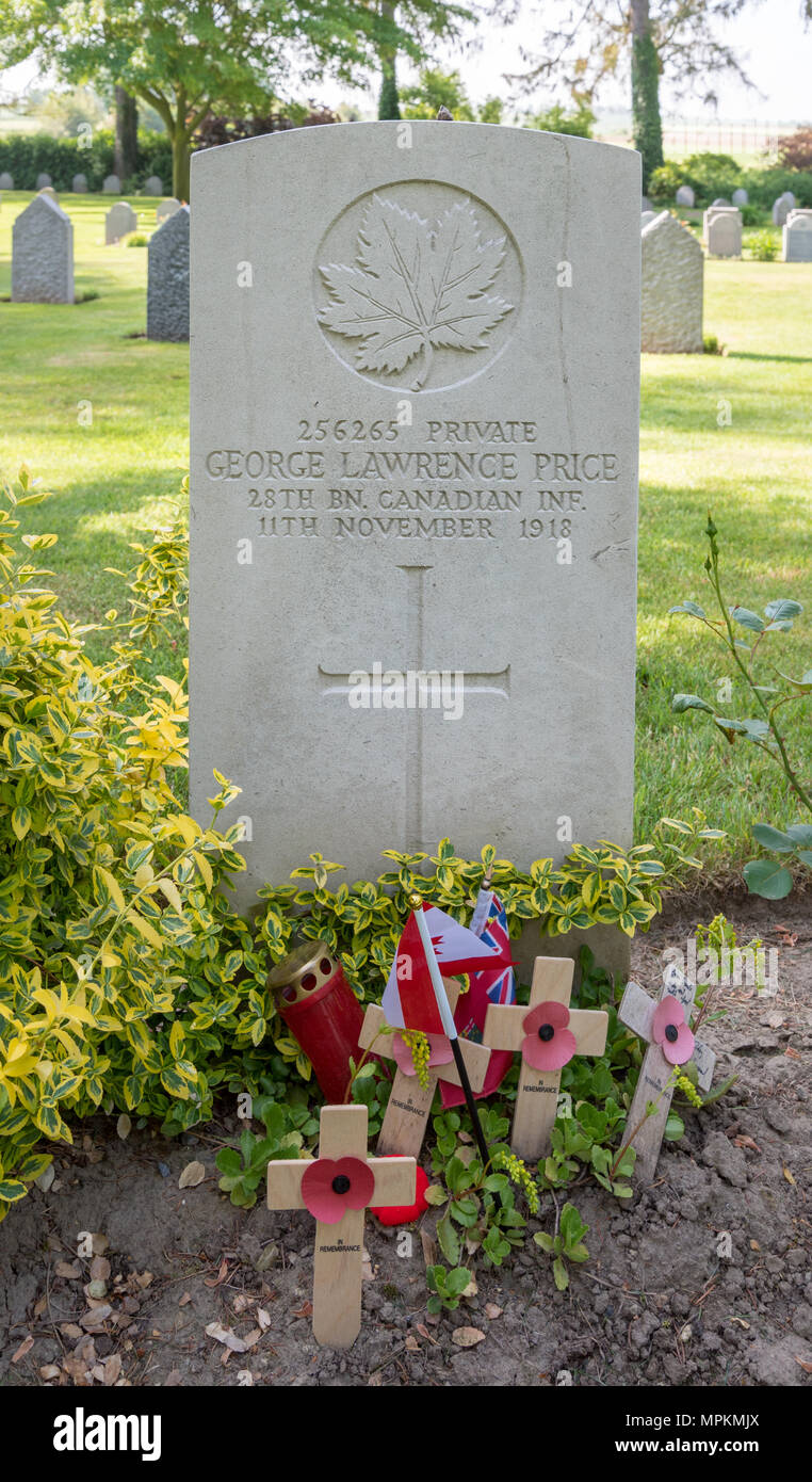 Grab des privaten George Preis, der letzte Kanadischer Soldat im Ersten Weltkrieg, getötet zu werden, St Symphorien Soldatenfriedhof in der Nähe von Mons, Belgien Stockfoto