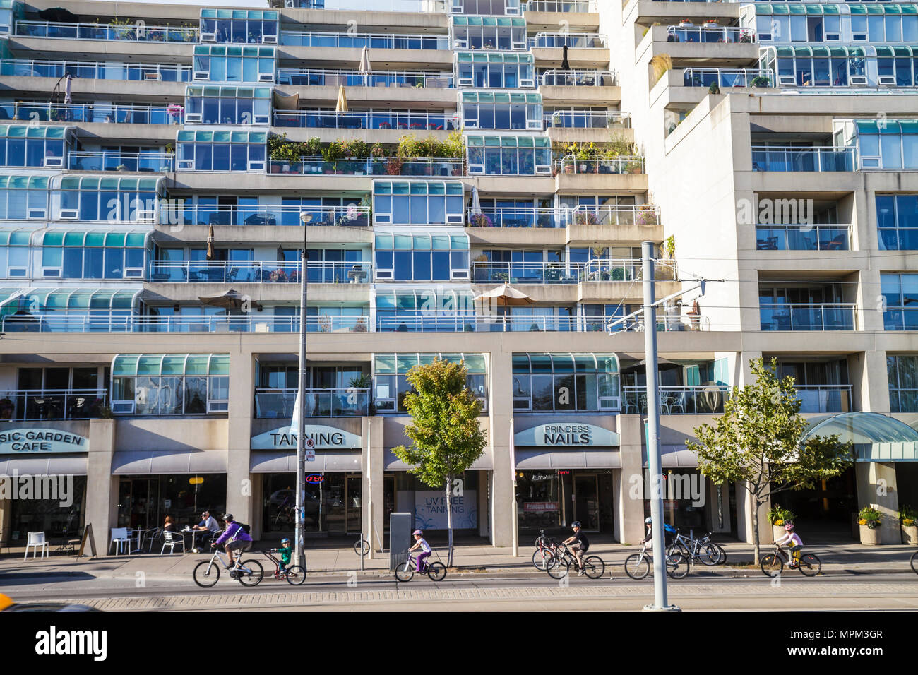 Toronto Kanada, Queen's Quay West, King's Landing Wohnanlage, Wohnanlage, Wohnung, Wohnungen, Wohnung, Gebäude, das National Ballet of Canada Gebäude, Walt Stockfoto