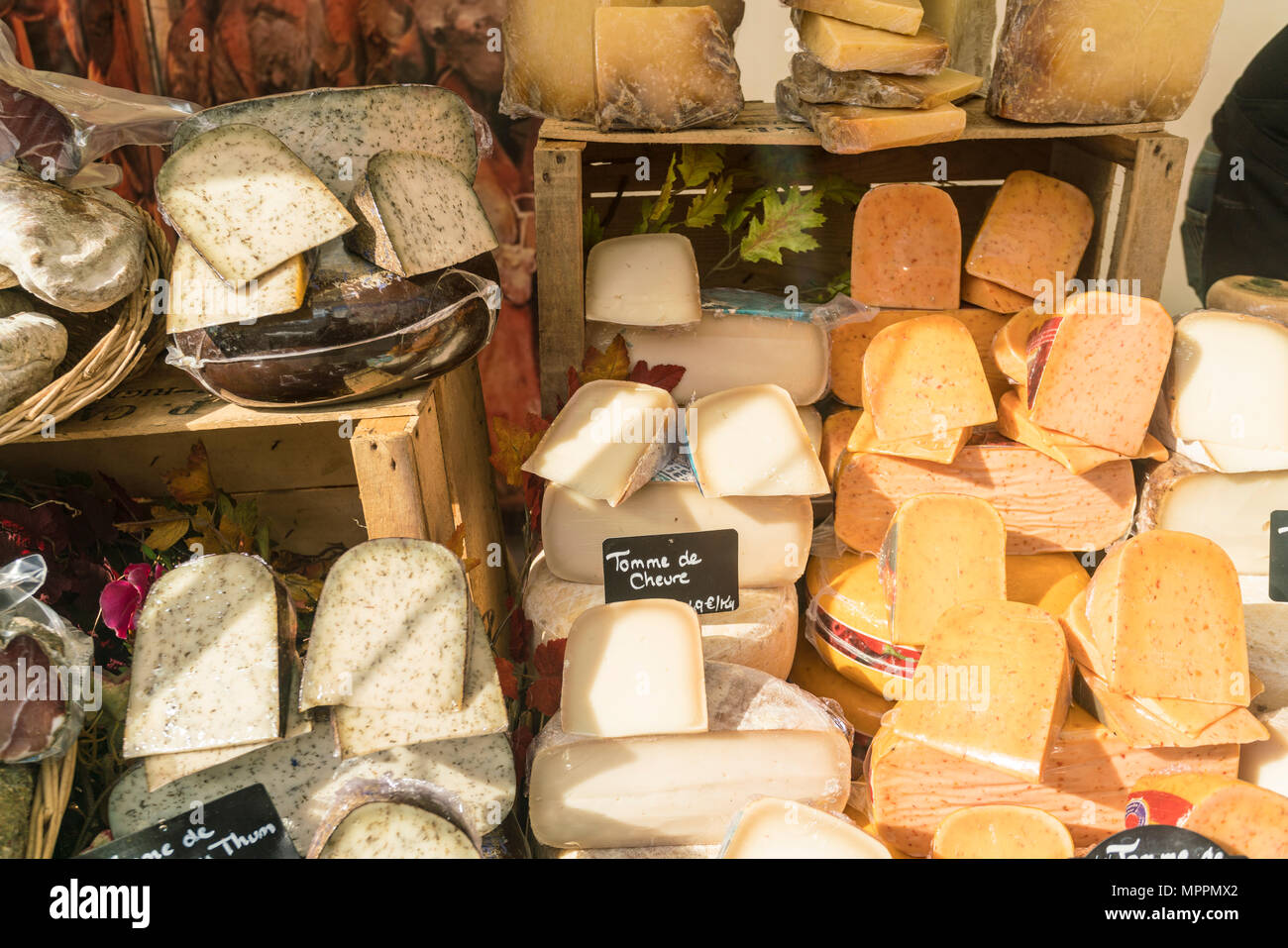Frankreich, Paris, Präsentation von Käse shop Stockfoto