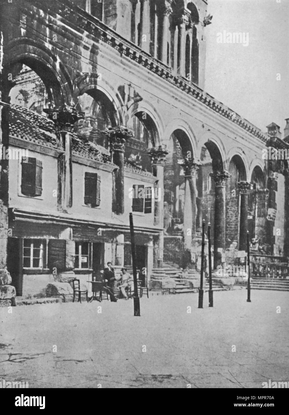 Die palato-Peristilio', 1913. Artist: Unbekannt. Stockfoto