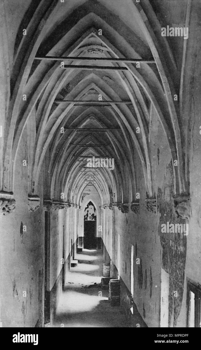 "Avignon-Päpste Palace. - Konklave Galerie', c 1925. Artist: Unbekannt. Stockfoto