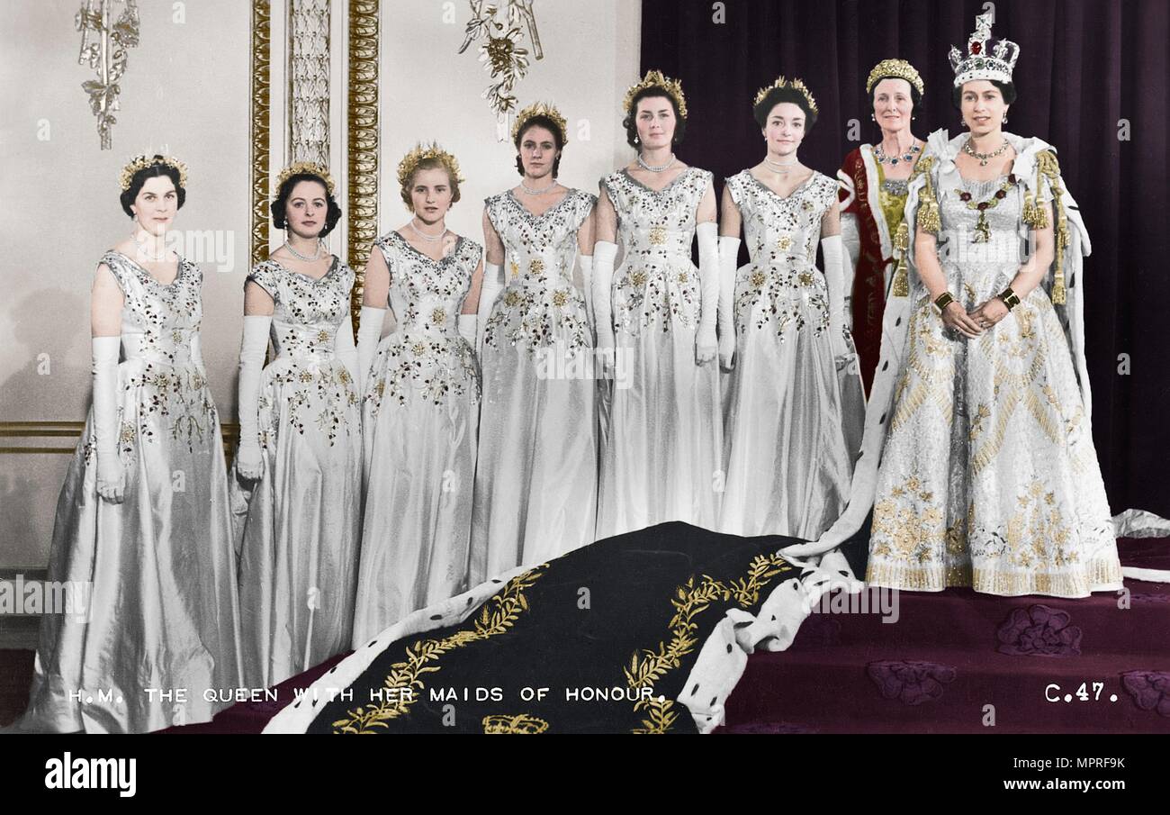 Königin Elizabeth II. mit ihren Hofdamen, die Krönung, 2. Juni 1953. Artist: Cecil Beaton. Stockfoto