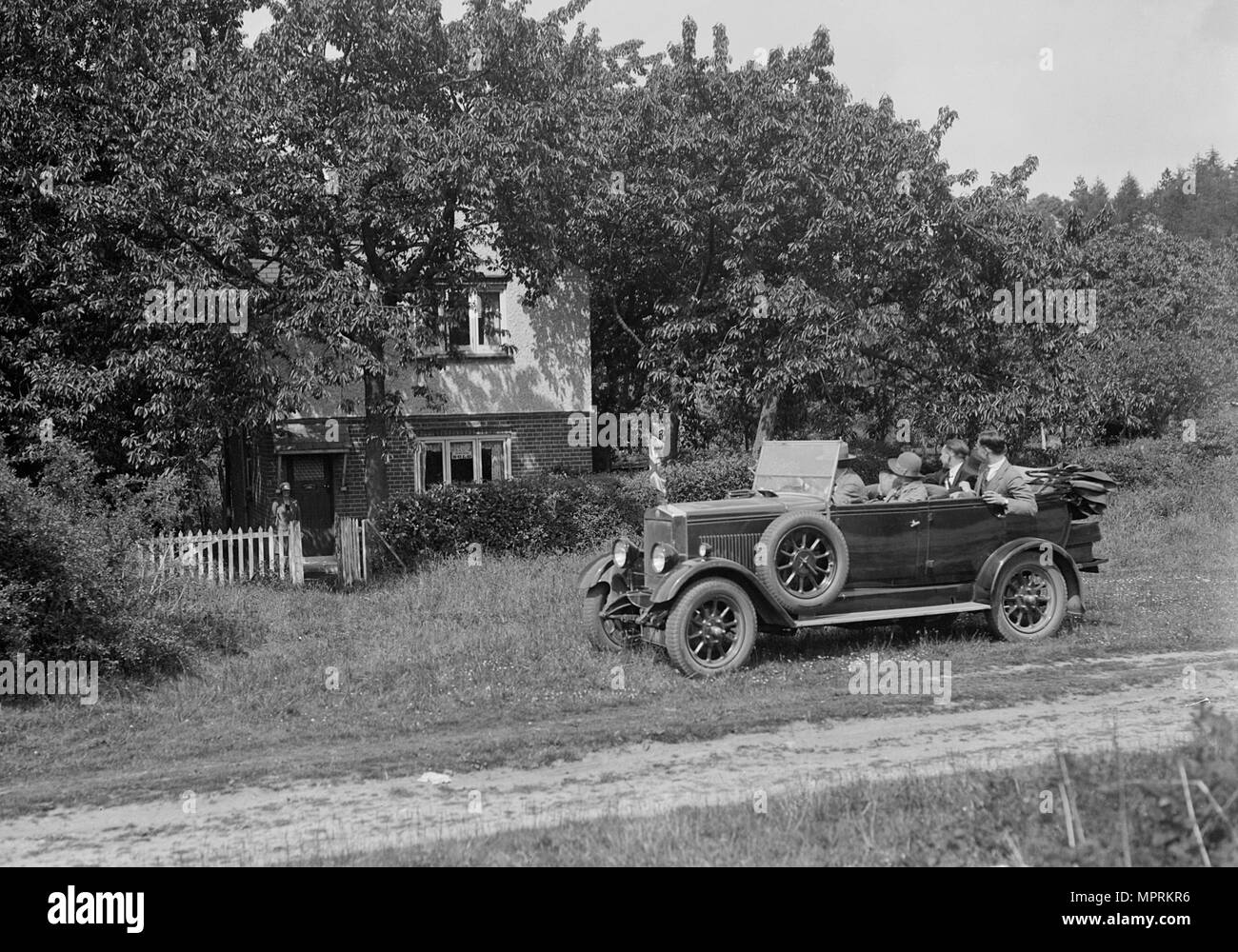 Morris Open 4-seat Tourer, c 1920 s der 1930er Jahre. Artist: Bill Brunell. Stockfoto