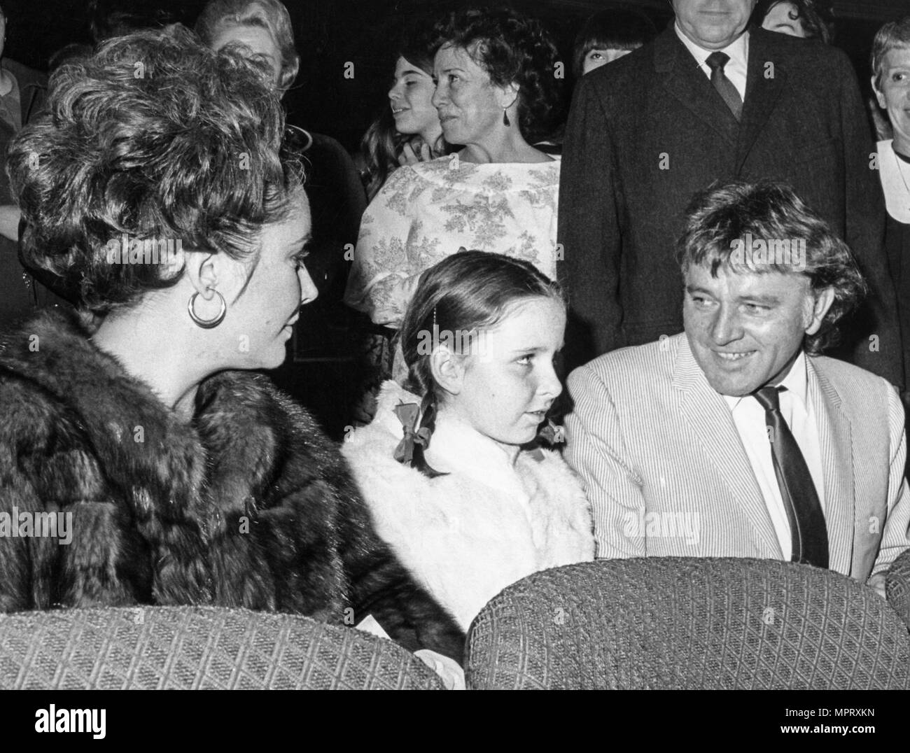 Richard Burton Kate Burton Elizabeth Taylor 1967 Stockfotografie Alamy 6188