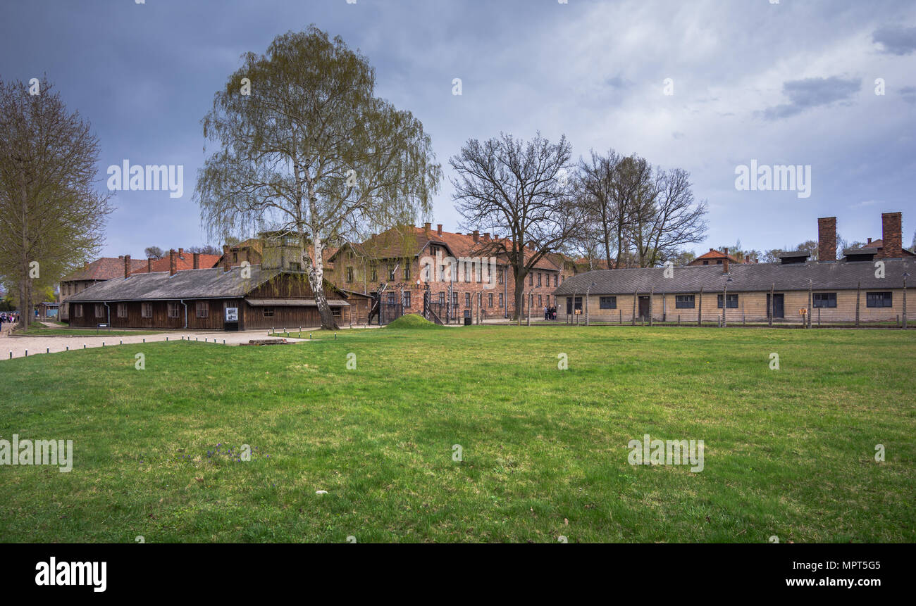 Das Haupttor des KZ Auschwitz mit der Aufschrift Arbeit macht Sie frei, Auschwitz, Polen Stockfoto