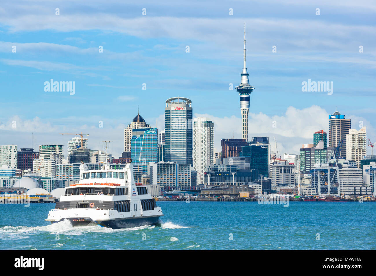 Neuseeland Auckland New Zealand North Island Auckland Fähre ab Devonport Ferry Terminal in der Cbd der Stadt Auckland, NZ Stockfoto