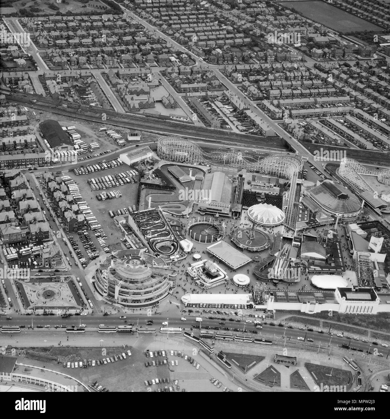 Blackpool Pleasure Beach Resort und Vergnügungspark, Blackpool, Lancashire, 1959. Artist: Aerofilms. Stockfoto