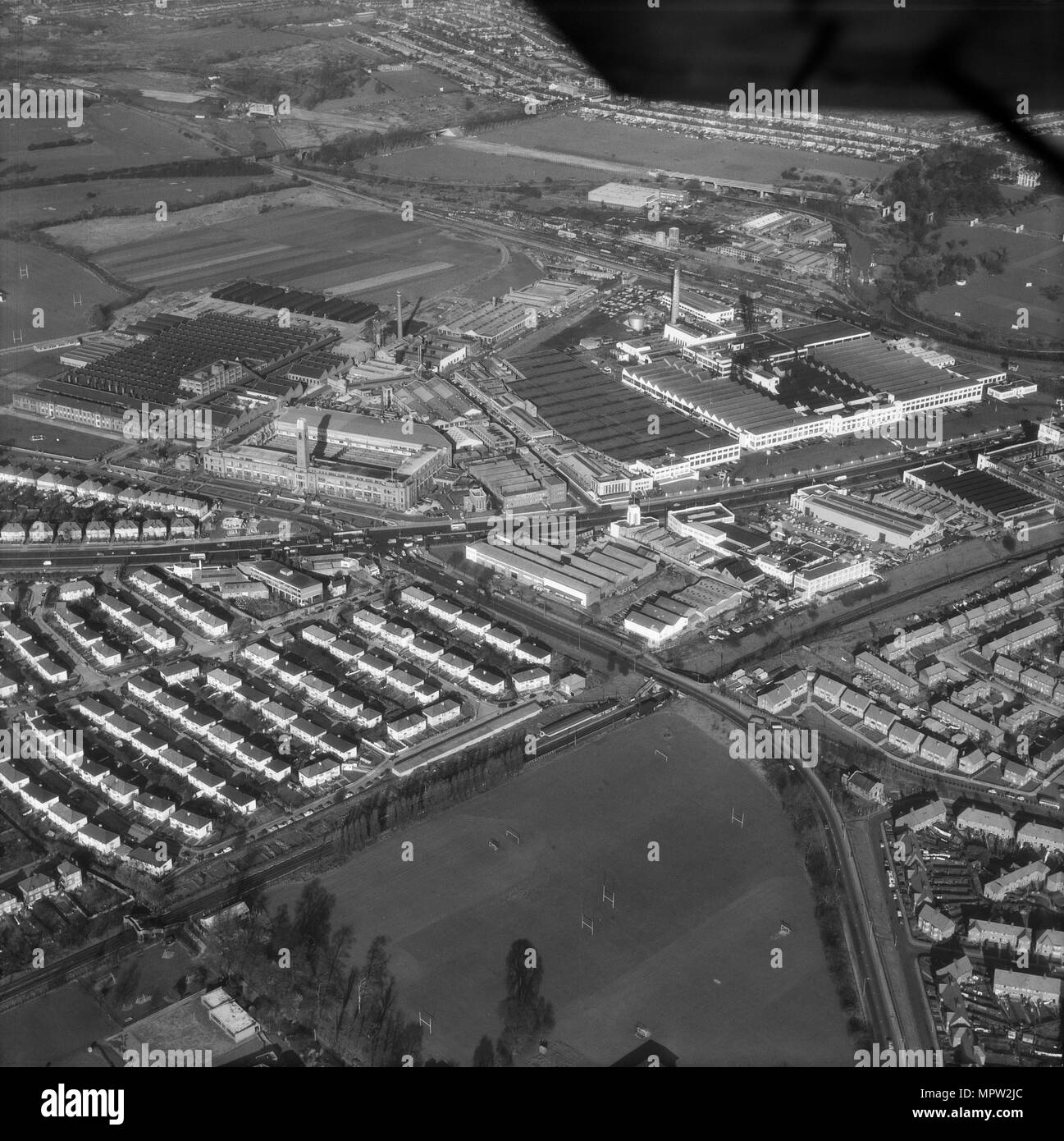 Gillette Werk und Firestone reifen Fabrik auf der Great West Road, Brentford, London, 1963. Artist: Aerofilms. Stockfoto