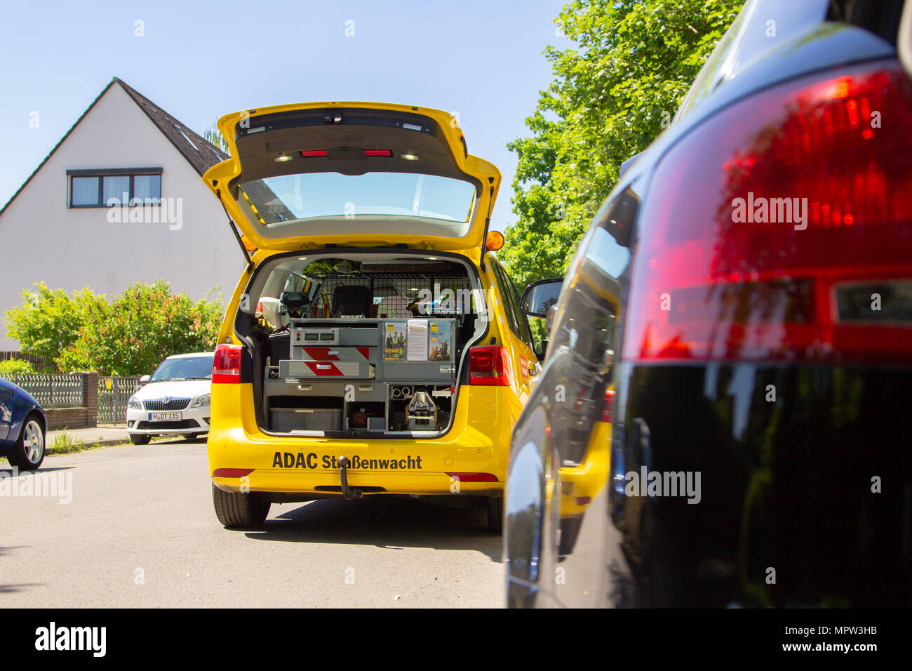 HANNOVER/Deutschland - Mai 21, 2018: Service Auto vom ADAC, Automobilclub steht auf einer Straße. Stockfoto