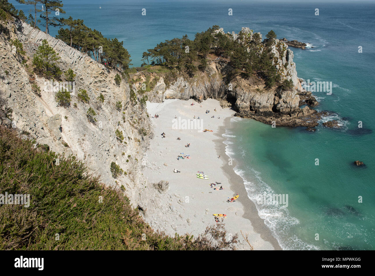 Plage de l'Ile Vierge Strand, Pointe de Saint-Hernot, Halbinsel Crozon, Finistère, Bretagne, Frankreich. Stockfoto