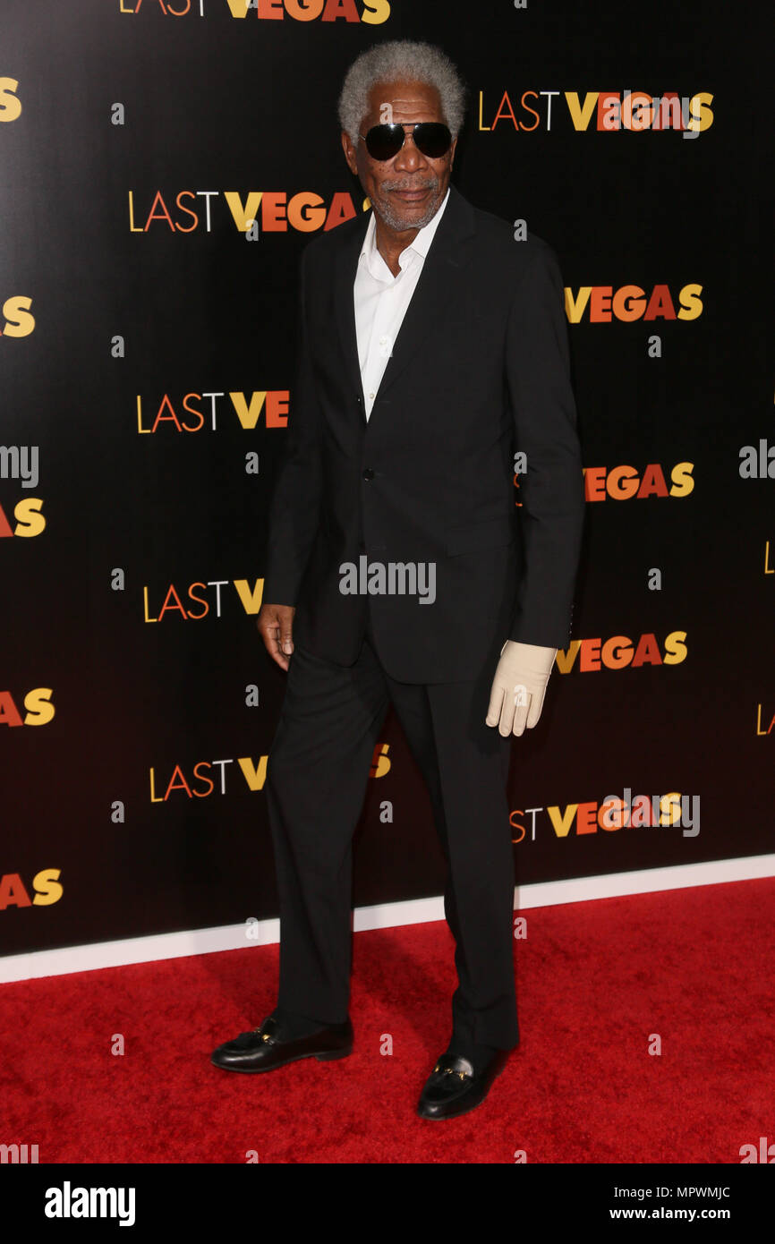 Schauspieler Morgan Freeman nimmt an der 'Letzten Vegas' Premiere im Ziegfeld Theatre am 29. Oktober 2013 in New York City Stockfoto