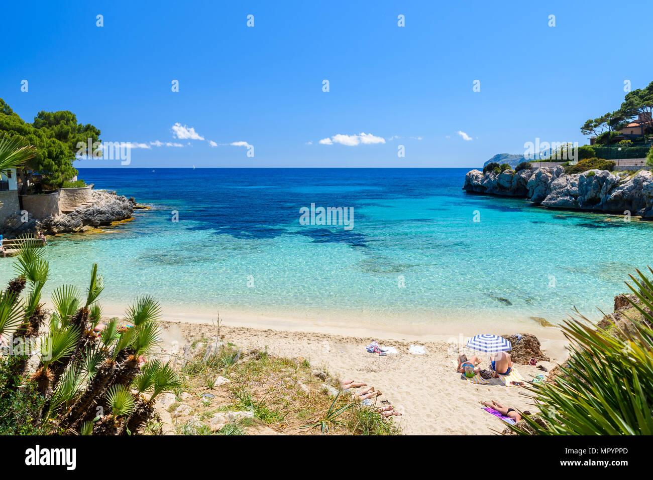 Cala Gat, Ratjada, Mallorca - wunderschöner Strand und Küste Stockfoto