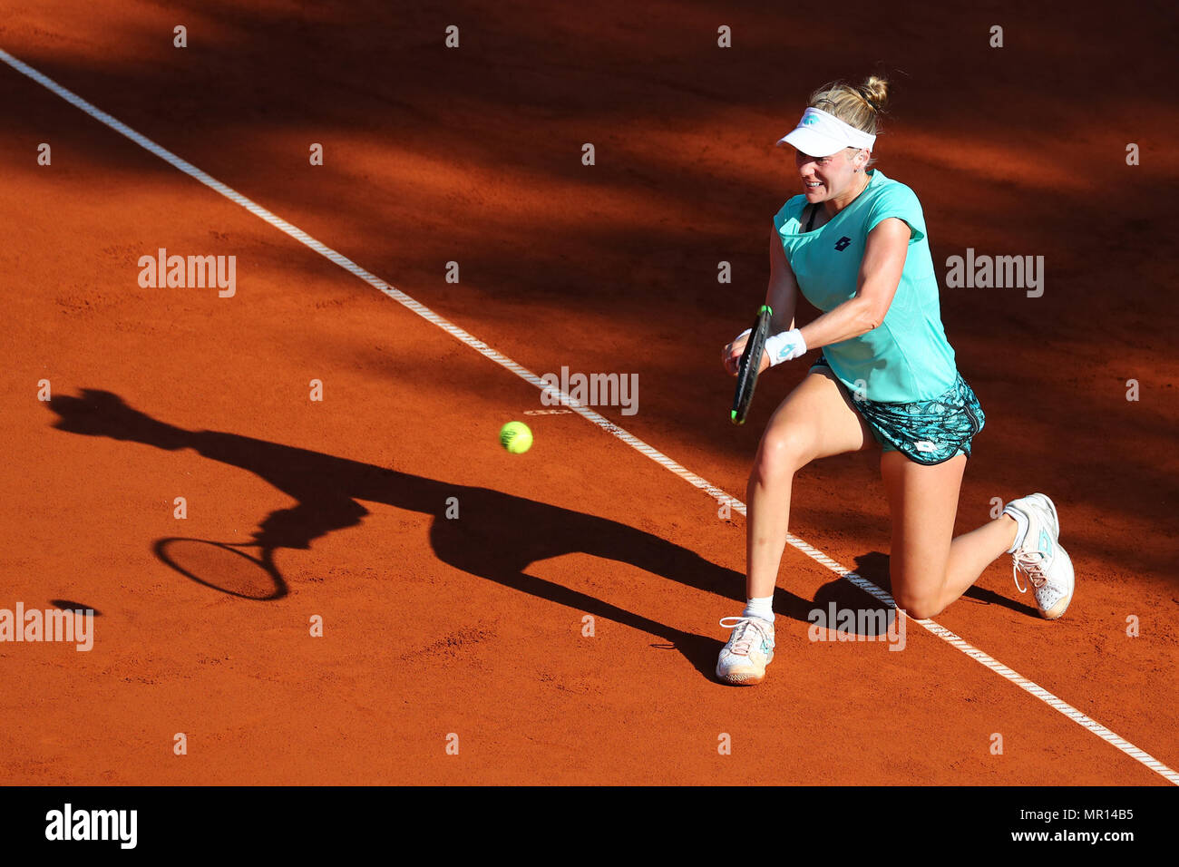 25. Mai 2018, Deutschland, Nürnberg: Tennis, WTA Tour - Nürnberg, Singles, Frauen, Halbfinale. Alison Riske der USA in Aktion. Foto: Daniel Karmann/dpa Stockfoto