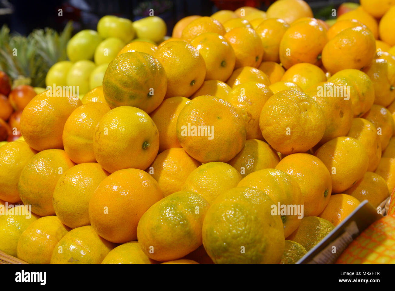 Mandarinen in einem Supermarkt Stockfoto