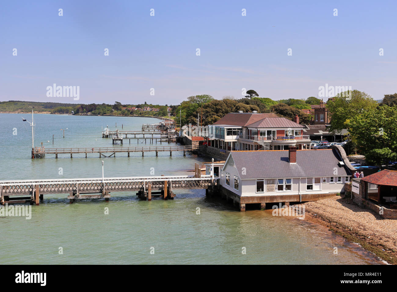 Stege, die auf das Meer in der Küstenstadt Yarmouth in der Isle of Wight, Großbritannien Stockfoto