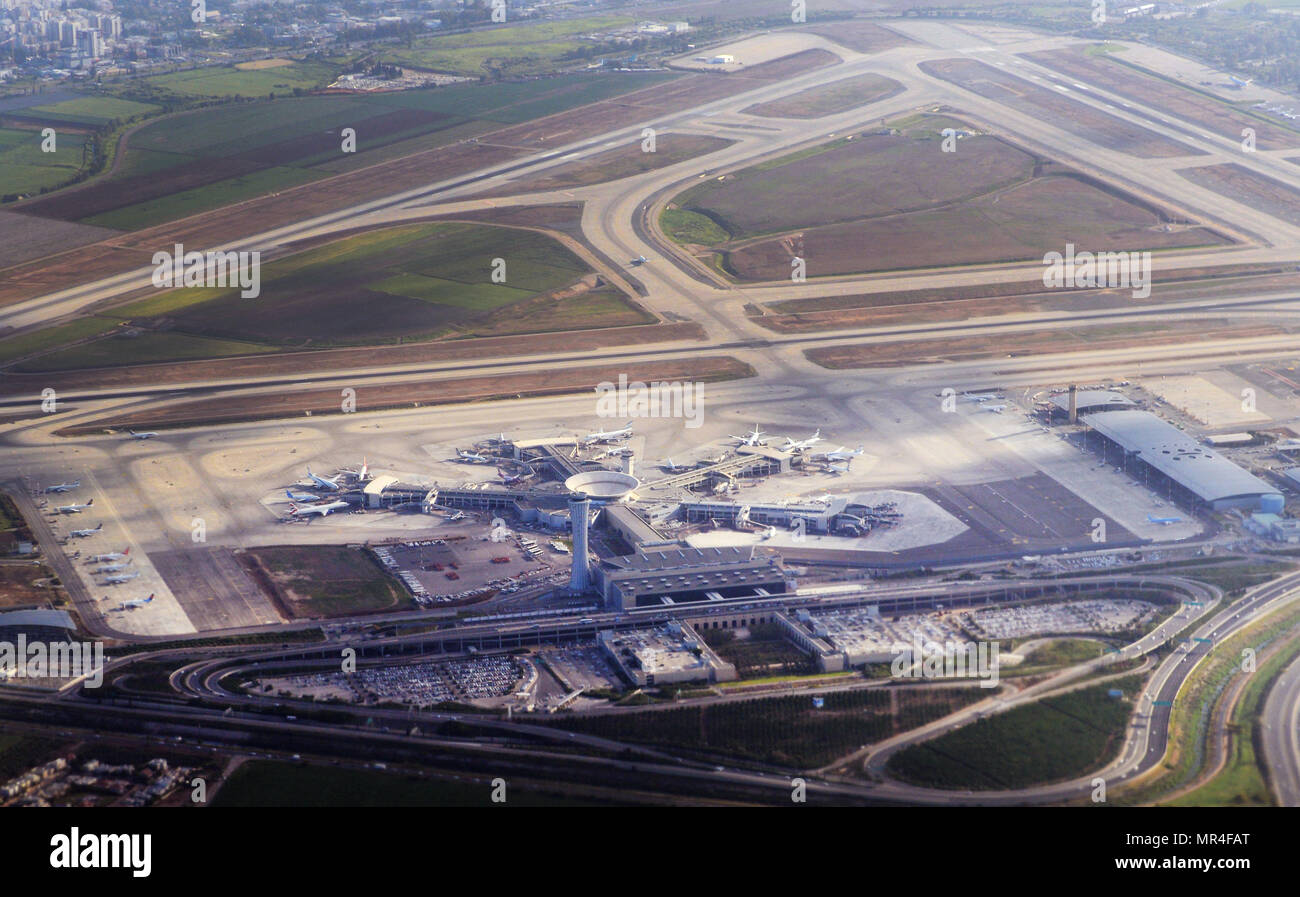 Eine Luftaufnahme von Ben Gurion International Airport. Stockfoto