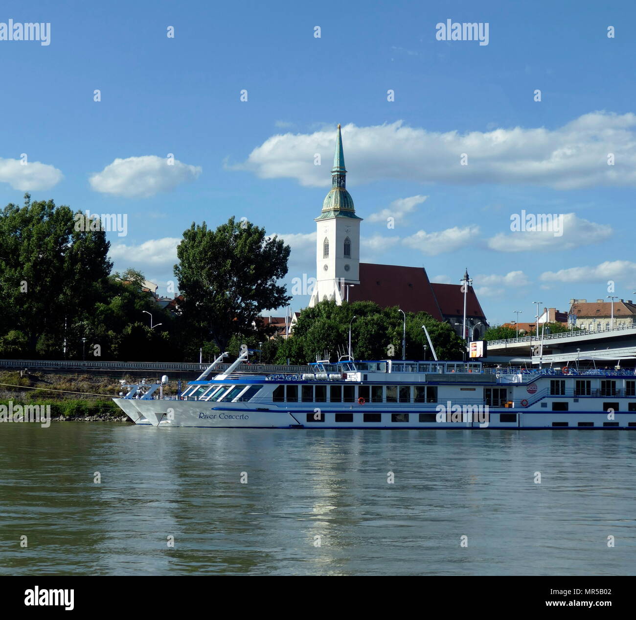 Kathedrale von bratislava saint martins Fotos und Bildmaterial in